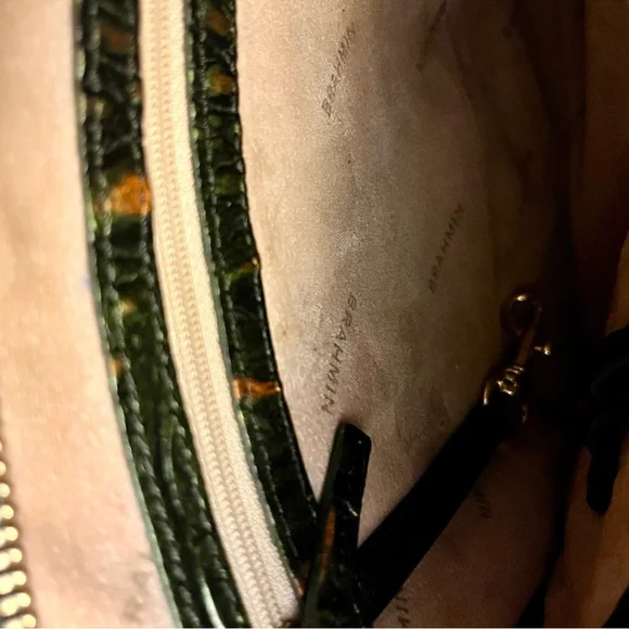 Brahmin croc-embossed genuine leather beauty in rich green & bronze tones - Picture 6 of 7